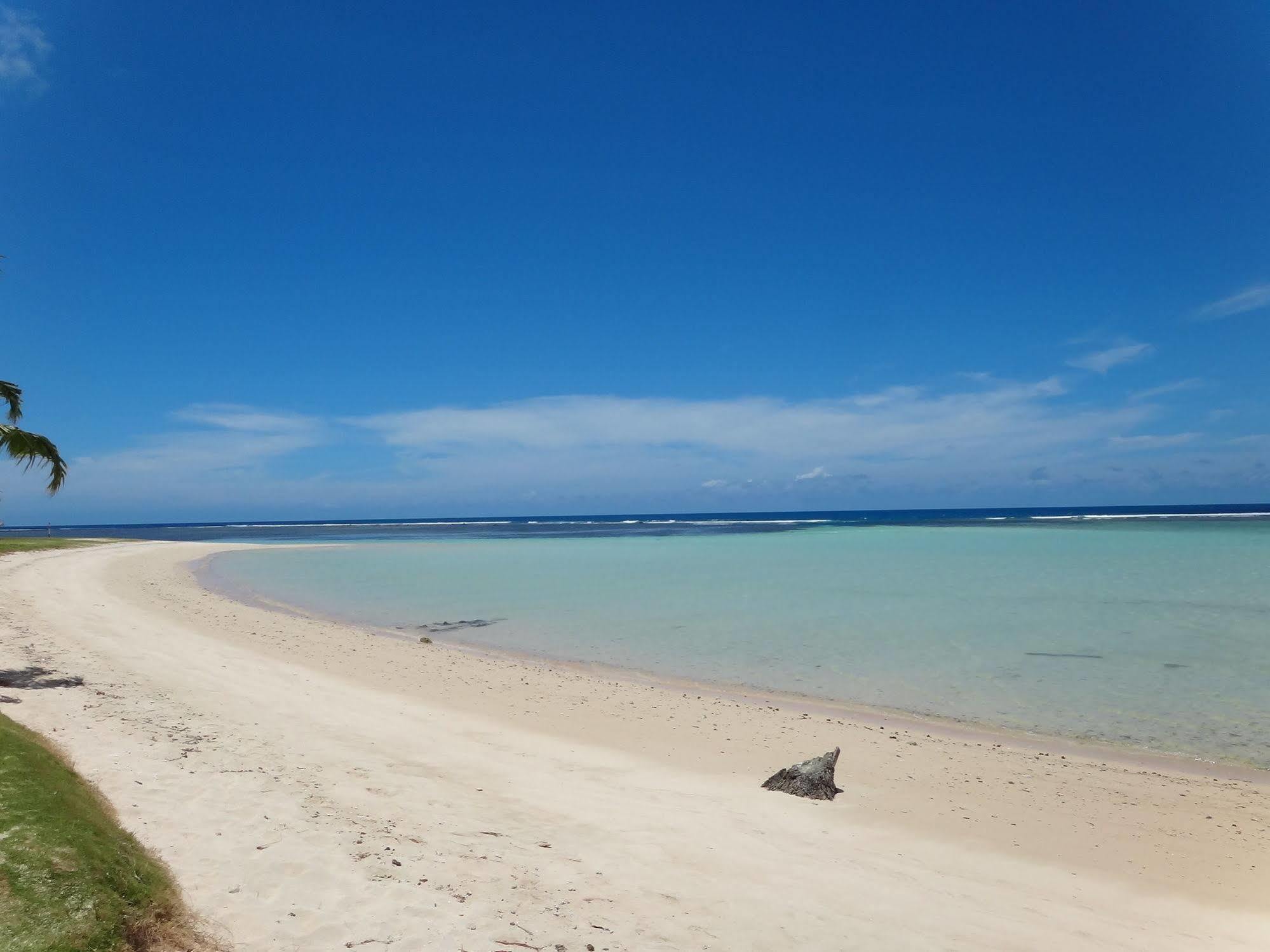 Tailua Beach Fales Manase Εξωτερικό φωτογραφία