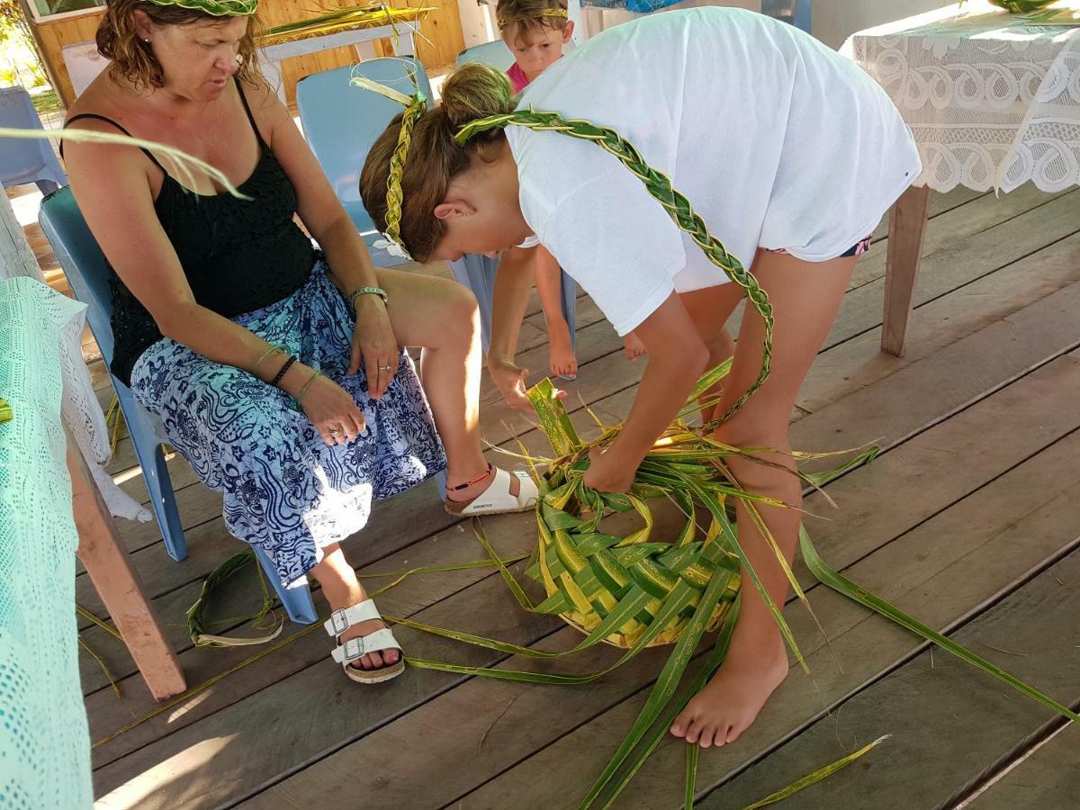 Tailua Beach Fales Manase Εξωτερικό φωτογραφία